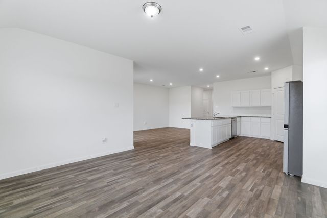 521 Jameson Street, Springtown, TX 76082