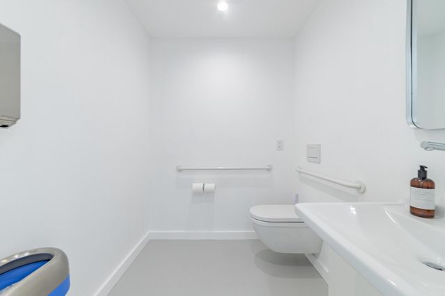 422 S HIGHLAND AVE S, Baltimore, MD 21224
