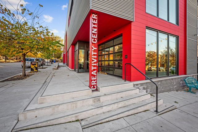 422 S HIGHLAND AVE S, Baltimore, MD 21224
