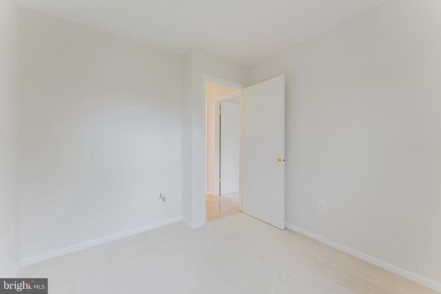 9010 LAKE BRADDOCK DR, Burke, VA 22015