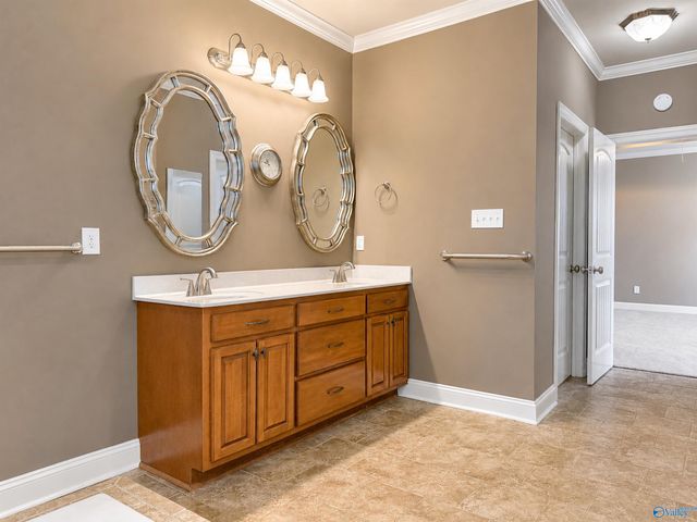 126 Amber Way, Decatur, AL 35603
