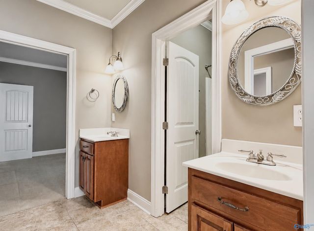 126 Amber Way, Decatur, AL 35603