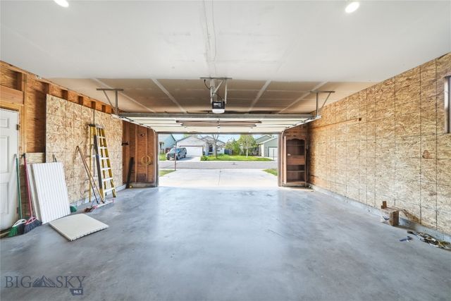 539 N River Rock, Belgrade, MT 59714