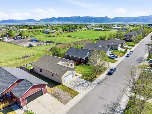 539 N River Rock, Belgrade, MT 59714