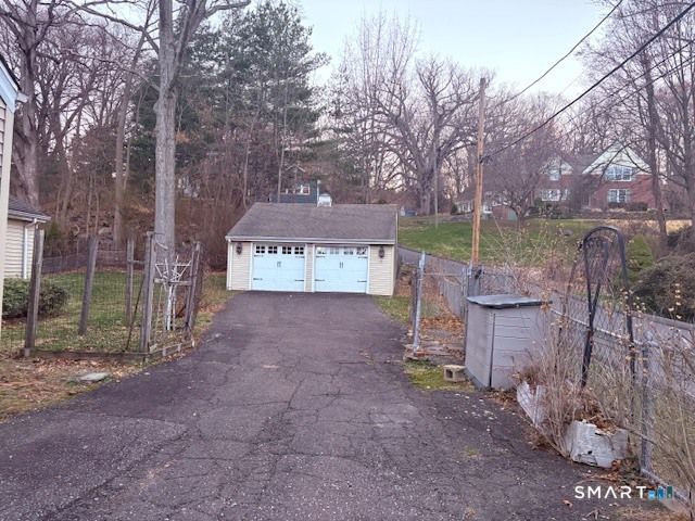 329 Bronson Road, Fairfield, CT 06890