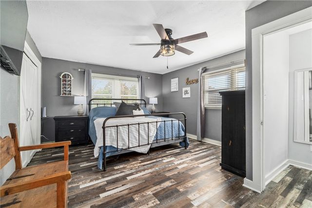 22367 Highway 72, Gravette, AR 72736