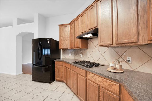 281 Hutton DR, Kyle, TX 78640