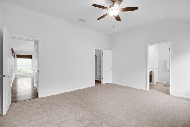 281 Hutton DR, Kyle, TX 78640