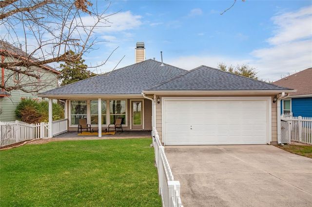 281 Hutton DR, Kyle, TX 78640