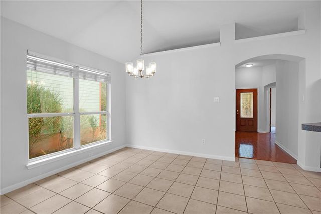 281 Hutton DR, Kyle, TX 78640