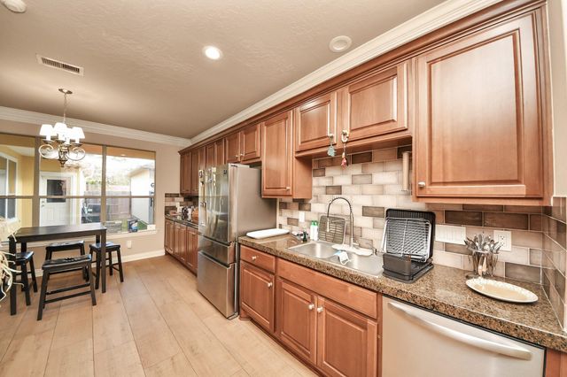 14454 Summerleaf Lane, Houston, TX 77077