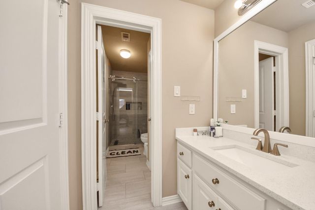 14454 Summerleaf Lane, Houston, TX 77077