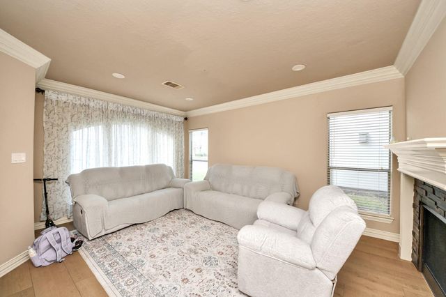 14454 Summerleaf Lane, Houston, TX 77077