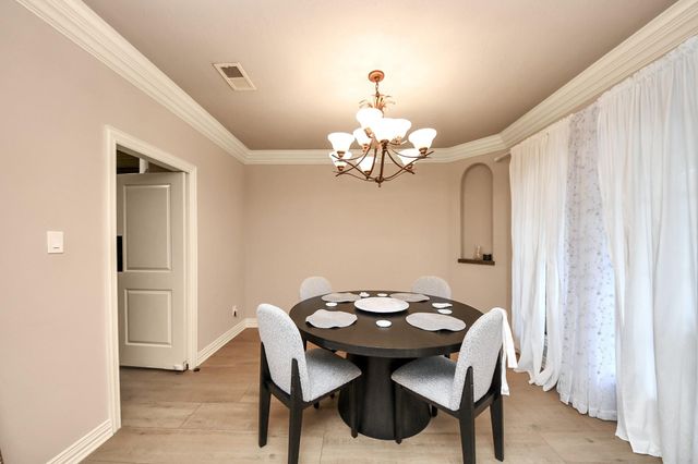 14454 Summerleaf Lane, Houston, TX 77077