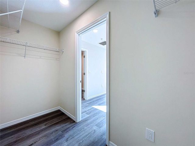 4366 CAMBIO GARDENS COURT, Tampa, FL 33610