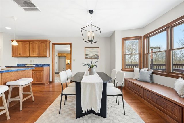 250 County Line Rd, Cecil, PA 15017