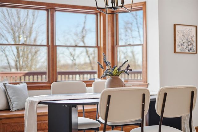 250 County Line Rd, Cecil, PA 15017