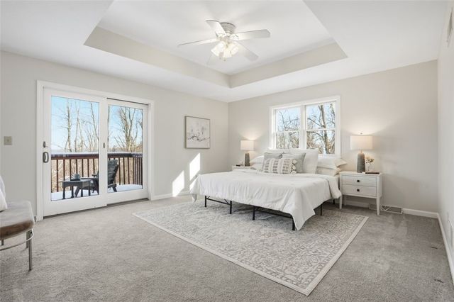 250 County Line Rd, Cecil, PA 15017