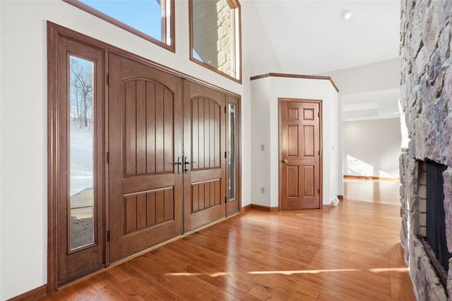 250 County Line Rd, Cecil, PA 15017