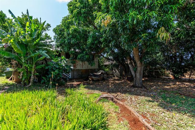 1160 Puu Poni Street, Pearl City, HI 96782