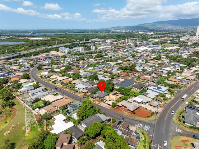 1160 Puu Poni Street, Pearl City, HI 96782