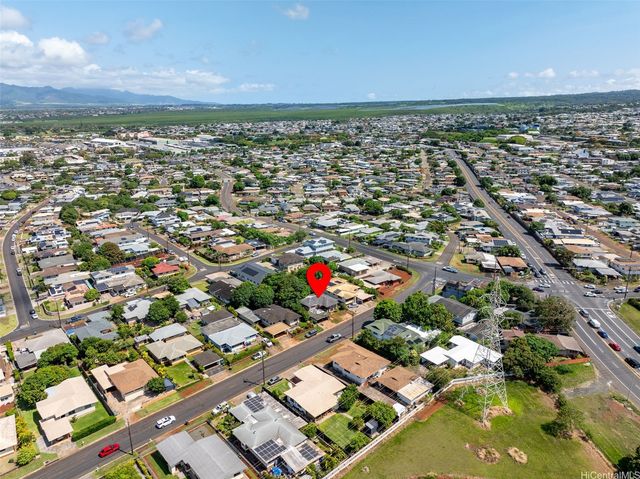 1160 Puu Poni Street, Pearl City, HI 96782