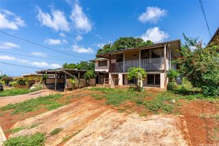 1160 Puu Poni Street, Pearl City, HI 96782