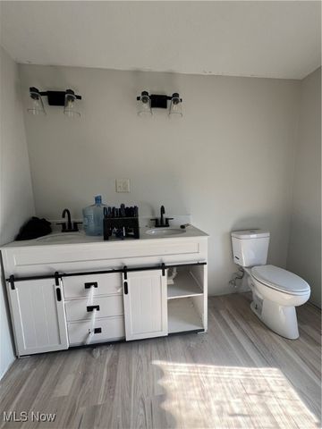 69680 Main Street, St Clairsville, OH 43950