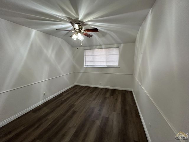 4424 Bloomquist Drive, Bakersfield, CA 93309