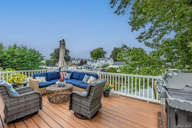 3835 Niami Street, Seaford, NY 11783