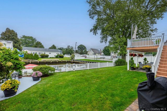 3835 Niami Street, Seaford, NY 11783
