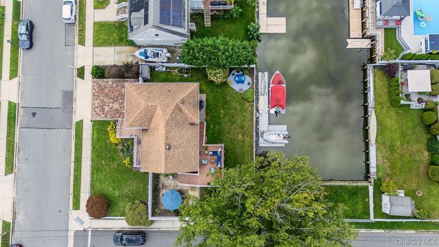 3835 Niami Street, Seaford, NY 11783
