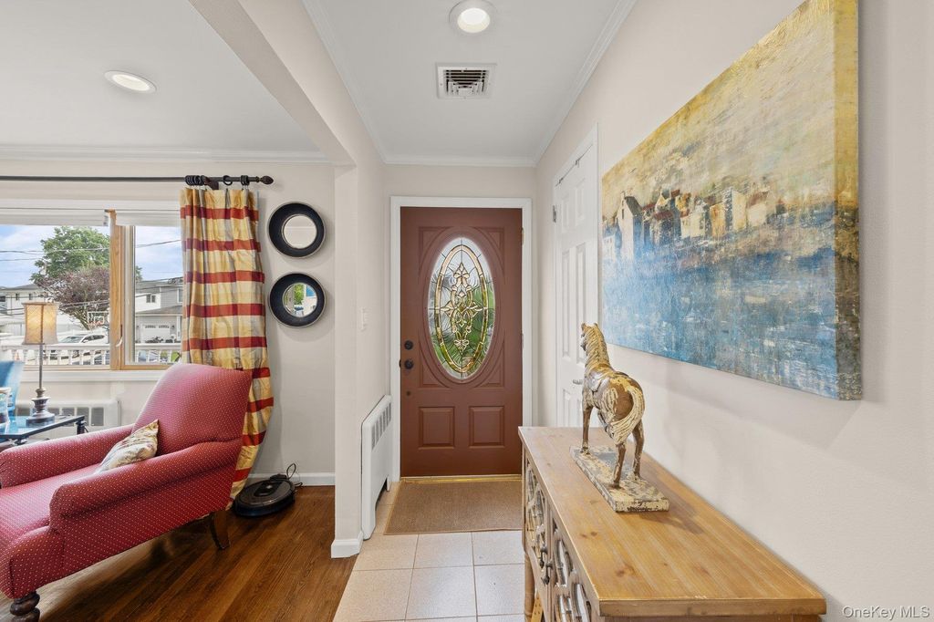 3835 Niami Street, Seaford, NY 11783 — photo 5