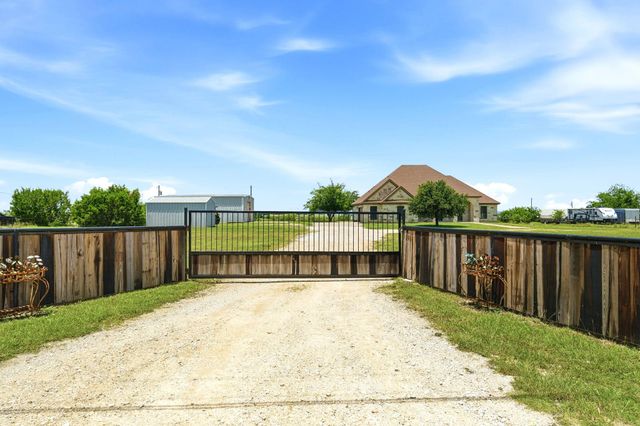 701 County Road 107, Georgetown, TX 78626