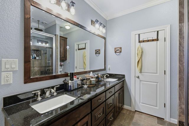 701 County Road 107, Georgetown, TX 78626