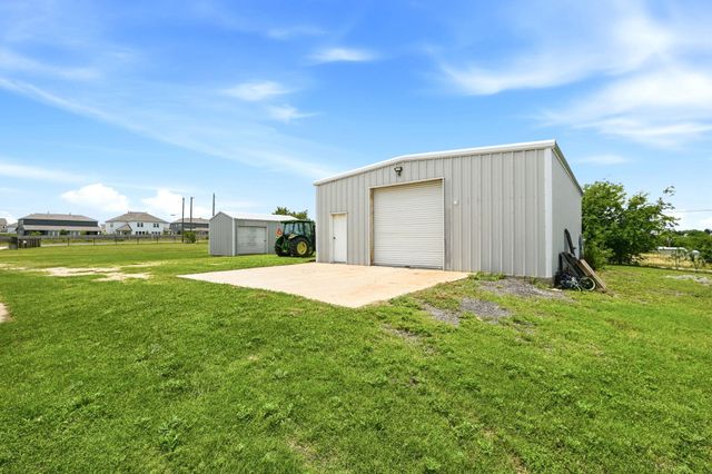 701 County Road 107, Georgetown, TX 78626