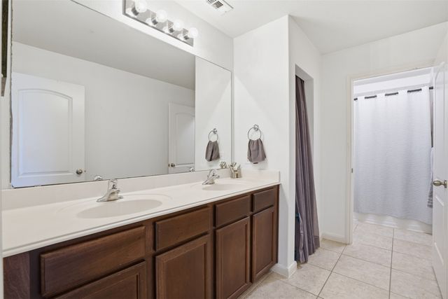 158 Kennedy Drive, Venus, TX 76084