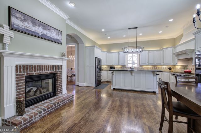 2160 Kensington Gates Drive NW, Kennesaw, GA 30152