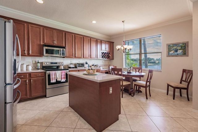 9452 Granite Ridge Lane, West Palm Beach, FL 33411