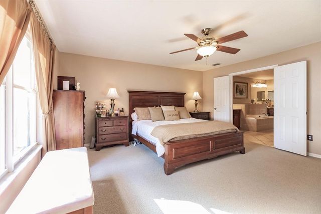 9452 Granite Ridge Lane, West Palm Beach, FL 33411