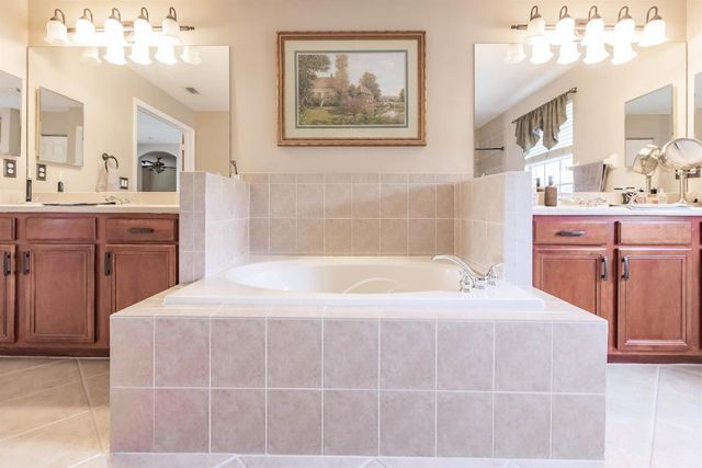 9452 Granite Ridge Lane, West Palm Beach, FL 33411