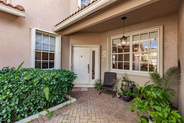 9452 Granite Ridge Lane, West Palm Beach, FL 33411