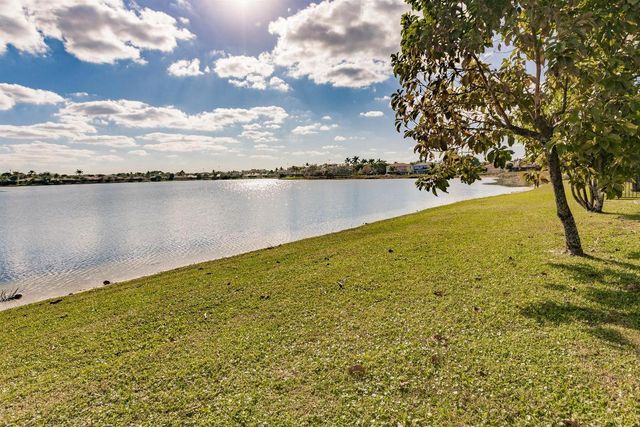 9452 Granite Ridge Lane, West Palm Beach, FL 33411