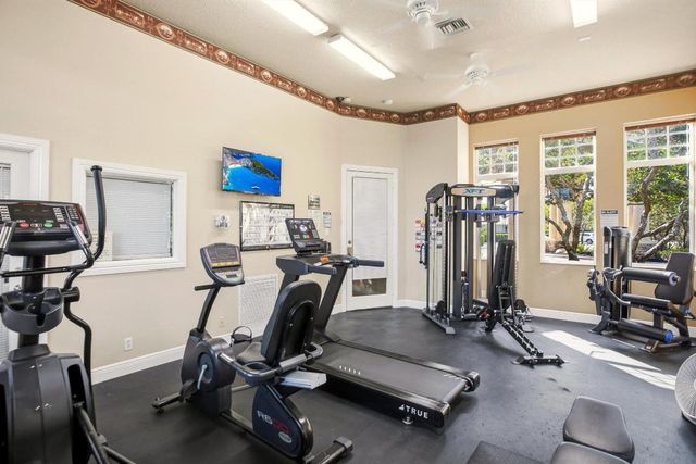 9452 Granite Ridge Lane, West Palm Beach, FL 33411