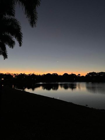 9452 Granite Ridge Lane, West Palm Beach, FL 33411