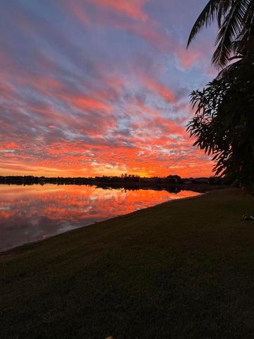 9452 Granite Ridge Lane, West Palm Beach, FL 33411