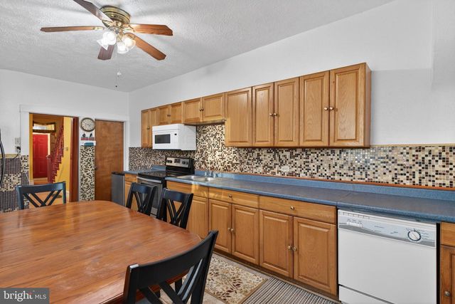 340 E FREDERICK ST, Lancaster, PA 17602