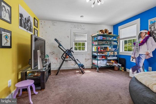 23 ALLEN AVE, Medford, NJ 08055