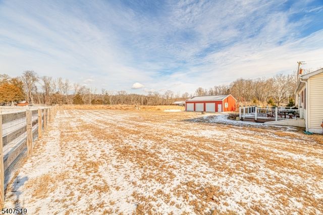 33 Hibler Rd, Green Twp., NJ 07860