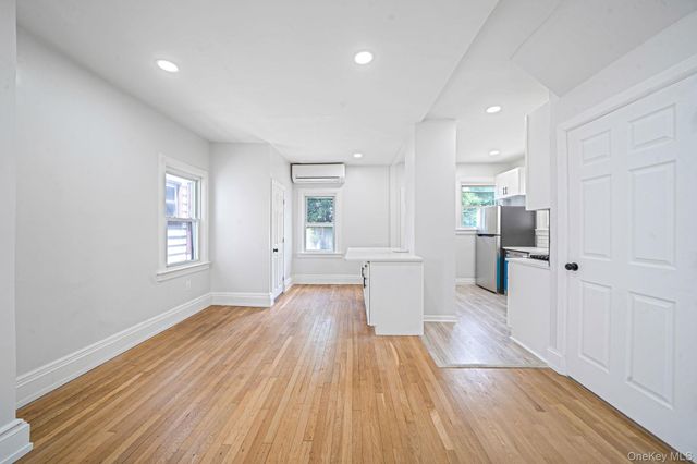 25 Harrison Street, Mount Vernon, NY 10550